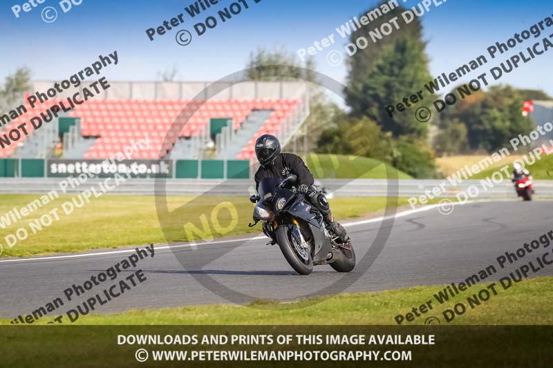 enduro digital images;event digital images;eventdigitalimages;no limits trackdays;peter wileman photography;racing digital images;snetterton;snetterton no limits trackday;snetterton photographs;snetterton trackday photographs;trackday digital images;trackday photos